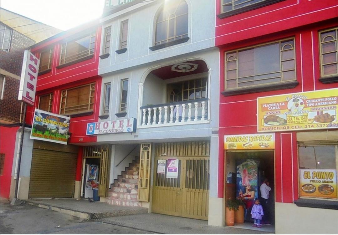 Hotel Consuelo Tunja Esterno foto